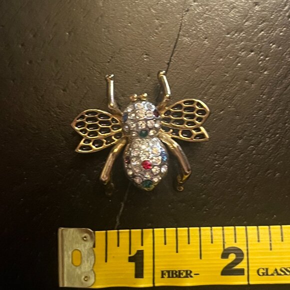 Vintage Gold and Silver Tone Rhinestone Bee Brooch with Enamel Textured Wings - Picture 4 of 5